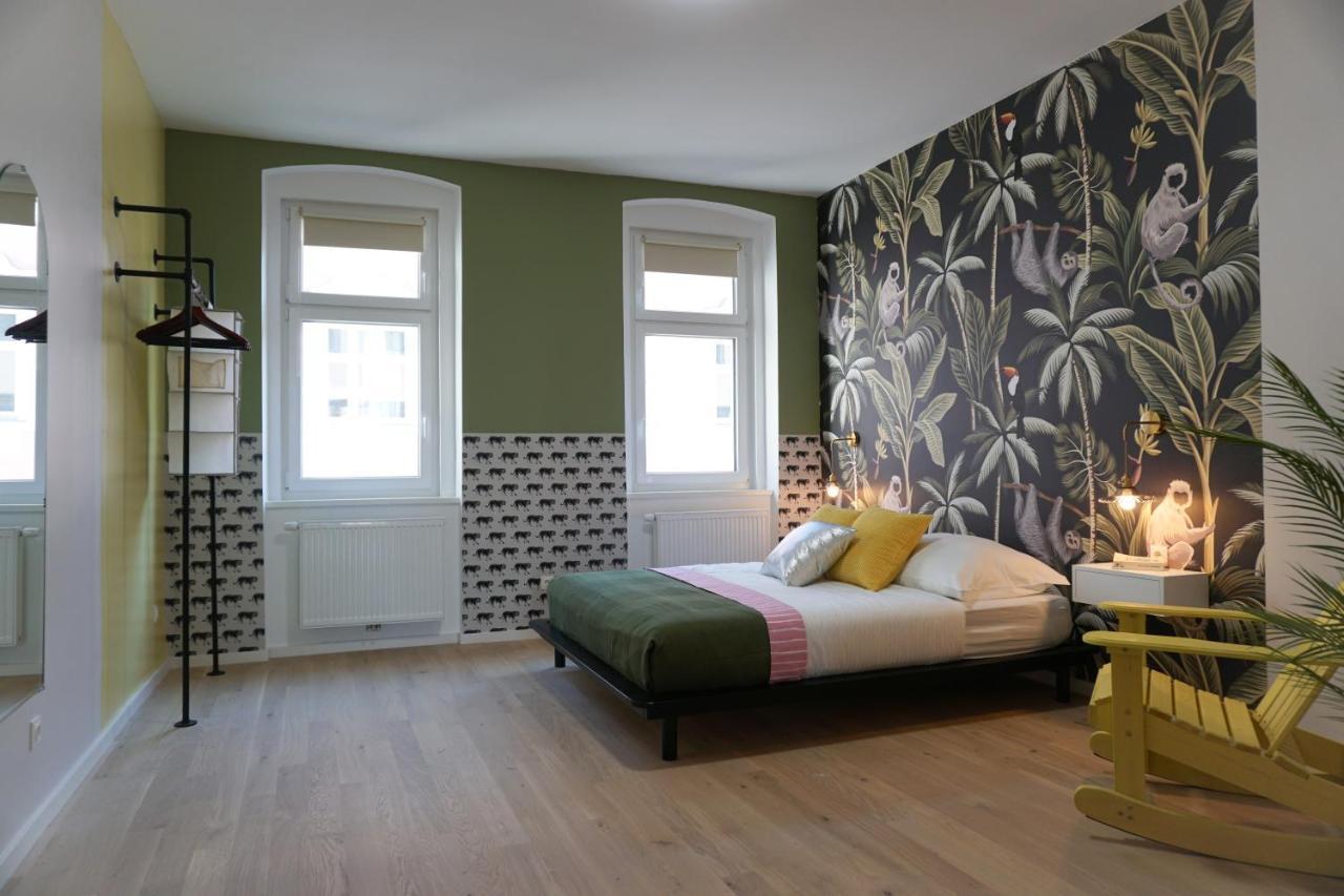 Large Apartments - Great For Groups - With Balcony Or Terrace Vienna Exterior photo